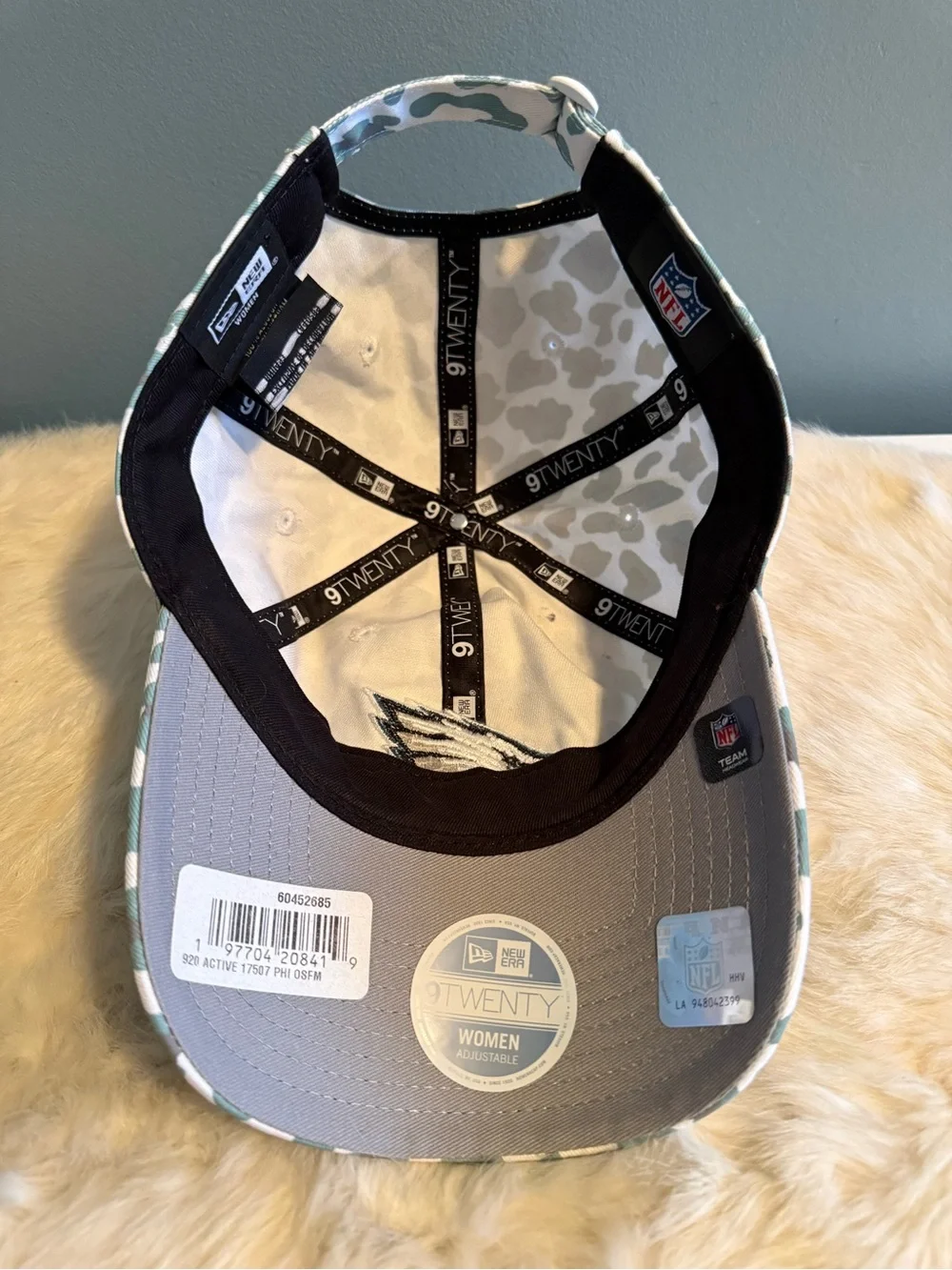 New Era Women’s Philadelphia Eagles Active Leopard 9TWENTY NFL Football Hat